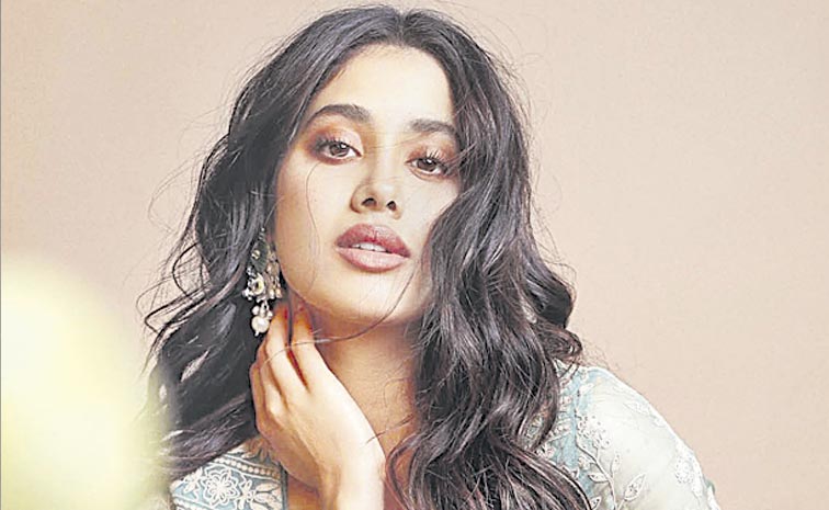 Jhanvi-Kapoor.jpg