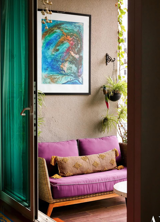 Malavika_20mohanan_20home_20tour11.jpg 12