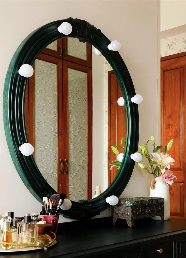 Malavika_20mohanan_20home_20tour9.jpg 10