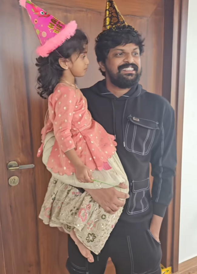 Adhi_20reddy_20daughter_20birthday1.jpg 2