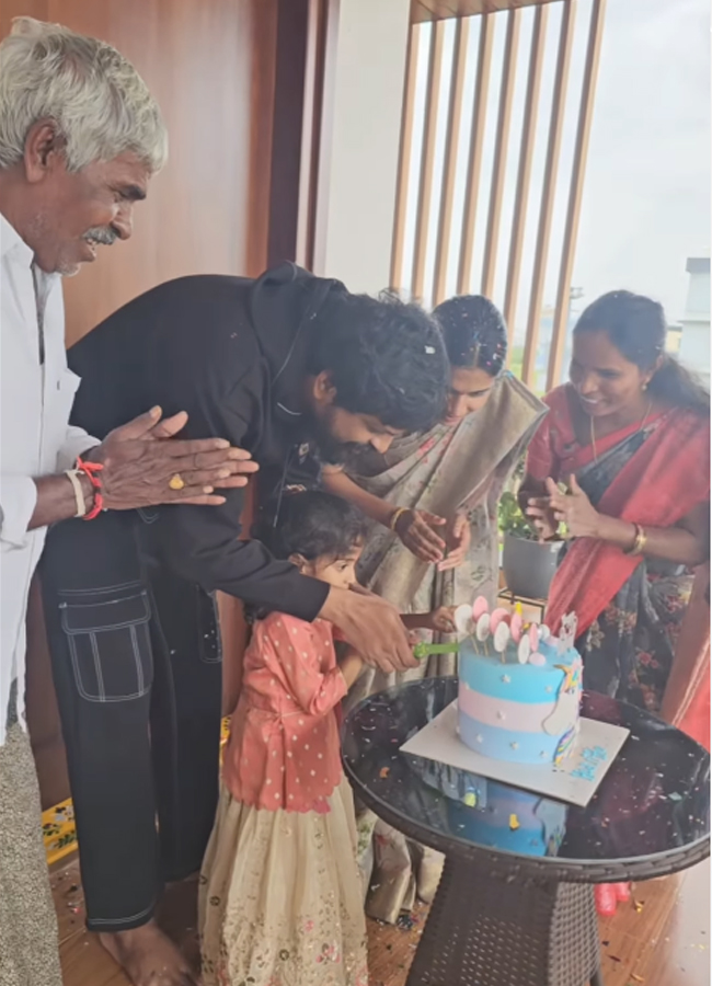 Adhi_20reddy_20daughter_20birthday5.jpg 6