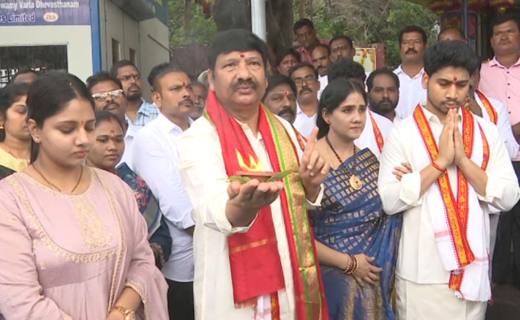 Jogi-Ramesh-Swears-Durgamma.jpg