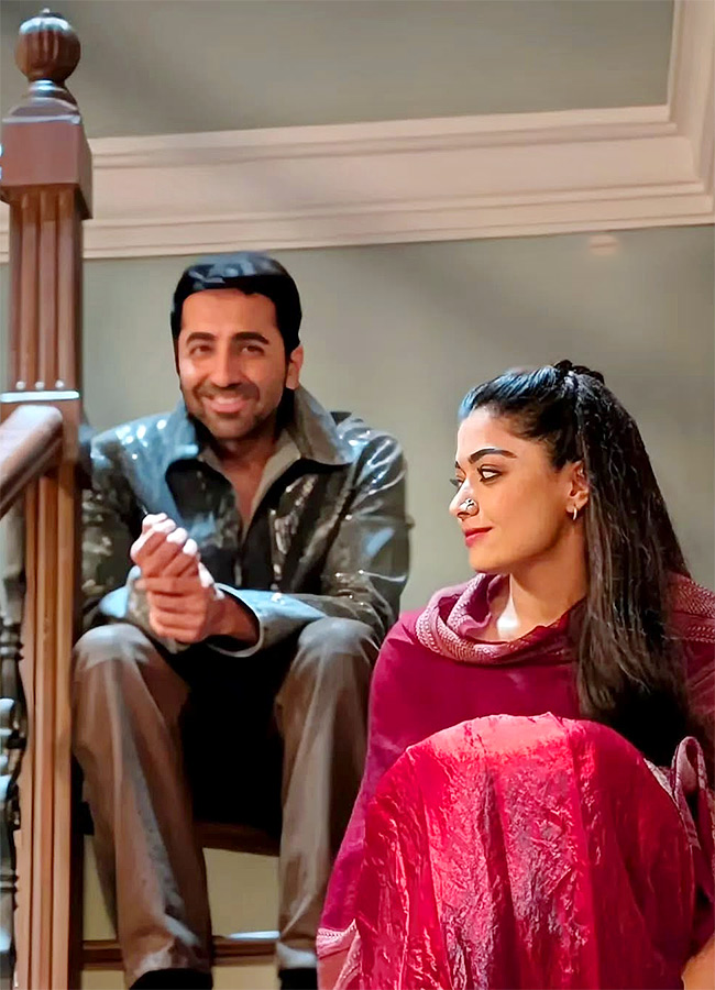 Actress_20Rashmika_20Mandanna_20At_20Thama_20Movie_20Working_20Stills_20HD__20_289_29.jpg 9