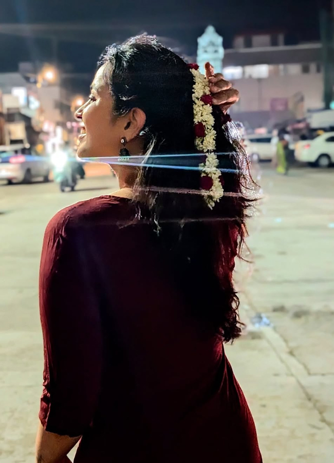 Komalee_20prasad7.jpg 8
