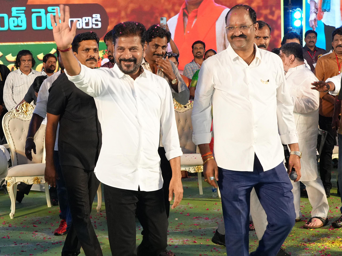 CM_20Revanth_20Reddy_20Sensational_20Comments_20Cine_20Workers_20Meeting_20at_20Yousufguda__20_2813_29.jpg 13