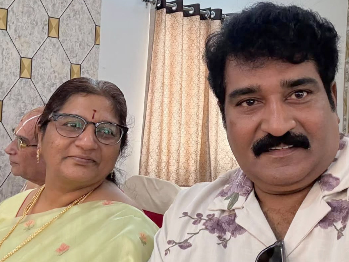 Anchor_20Suma_20Rajeev_20Kanakala_20Brother_20Daughter_20Wedding_20PHotos_20_282_29.jpg 3