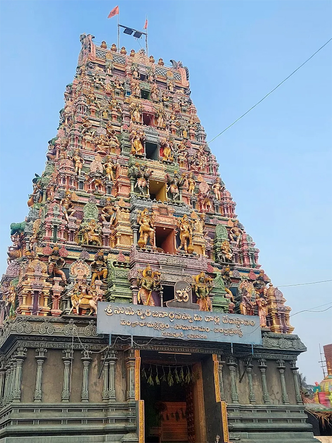 Somaramam_20Sri_20Someswara_20swamy_20Temple_20in_20Bhimavaram__20_282_29_0.jpg 2