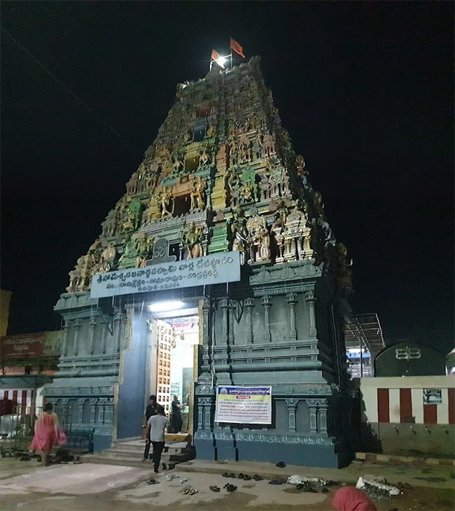 Somaramam_20Sri_20Someswara_20swamy_20Temple_20in_20Bhimavaram__20_286_29_0.jpg 7