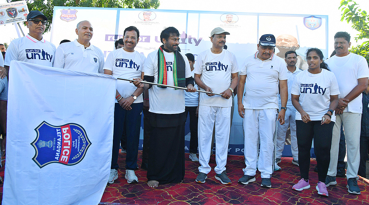 Hyderabad_20Police_20Ekta_20Run_20Peoples_20Plaza_20Photos__20_2815_29.jpg 15