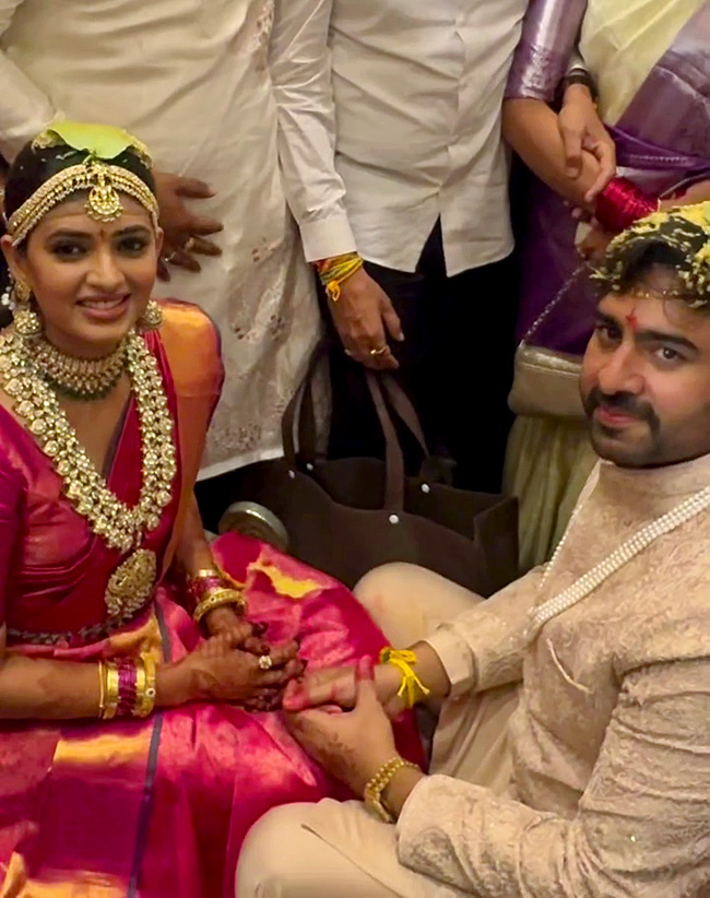 Nara_20Rohith_20Wedding_20Photos__20_287_29.jpg 7