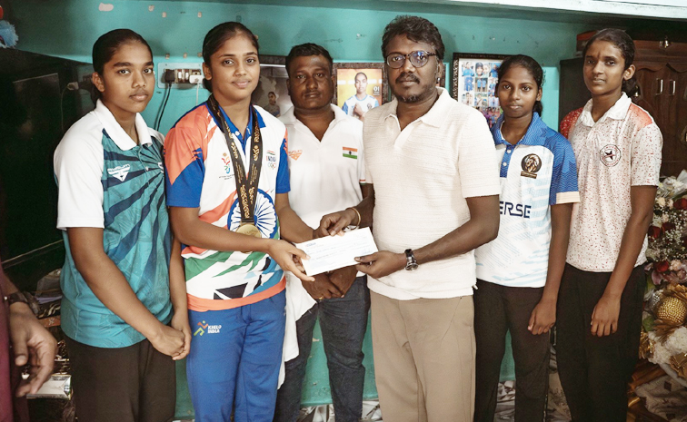 mari-selvaraj-karthika.jpg