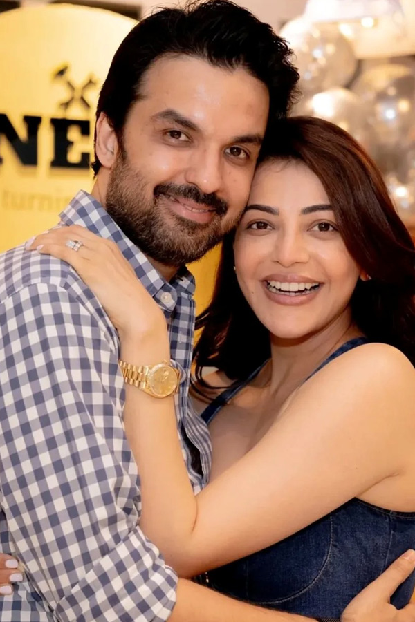 Actress_20Kajal_20Aggarwal_20celebrates_20five_20years_20of_20marriage_20with_20Gautam_20Kitchlu_20Photos_20_2834_29.jpg 35