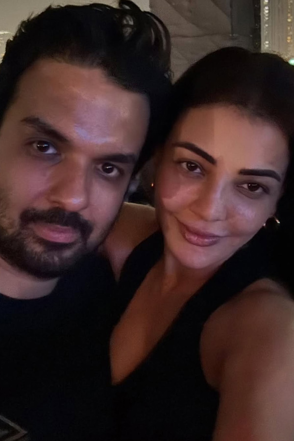 Actress_20Kajal_20Aggarwal_20celebrates_20five_20years_20of_20marriage_20with_20Gautam_20Kitchlu_20Photos_20_285_29.jpg 11