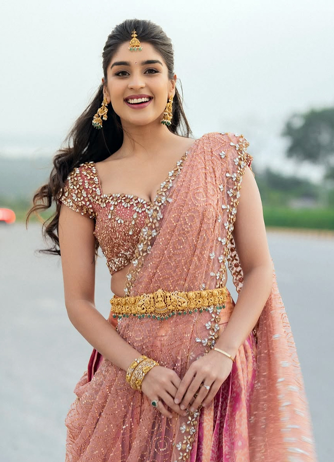Yukti_20kramp11.jpg 12