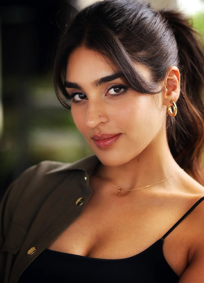 Yukti_20kramp4.jpg 5