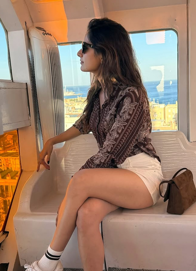 Aashikaranganath8.jpg 9