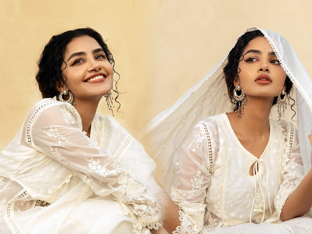 Anupama_20Parameswaran_20title.jpg 1
