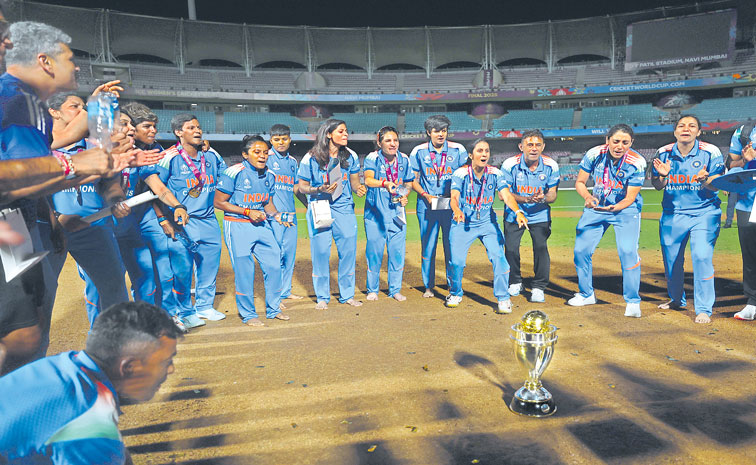 INDIA-TEAM-SONG-PITCH3.jpg