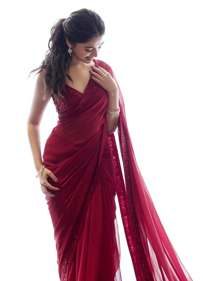 Krithi_20shetty12.jpg 13