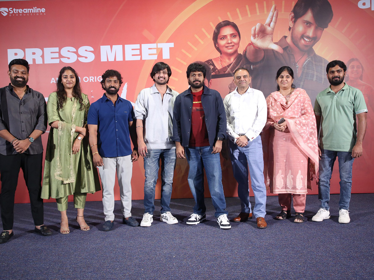 Raj_20Tarun_20Chiranjeeva_20Telugu_20Movie_20Press_20Meet_20Photos__20_282_29.jpg 2