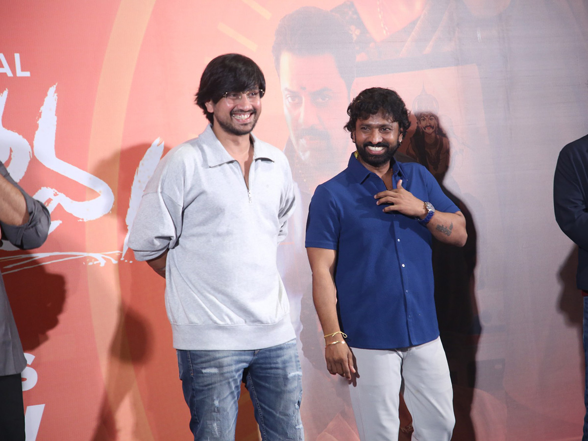 Raj_20Tarun_20Chiranjeeva_20Telugu_20Movie_20Press_20Meet_20Photos__20_288_29.jpg 8