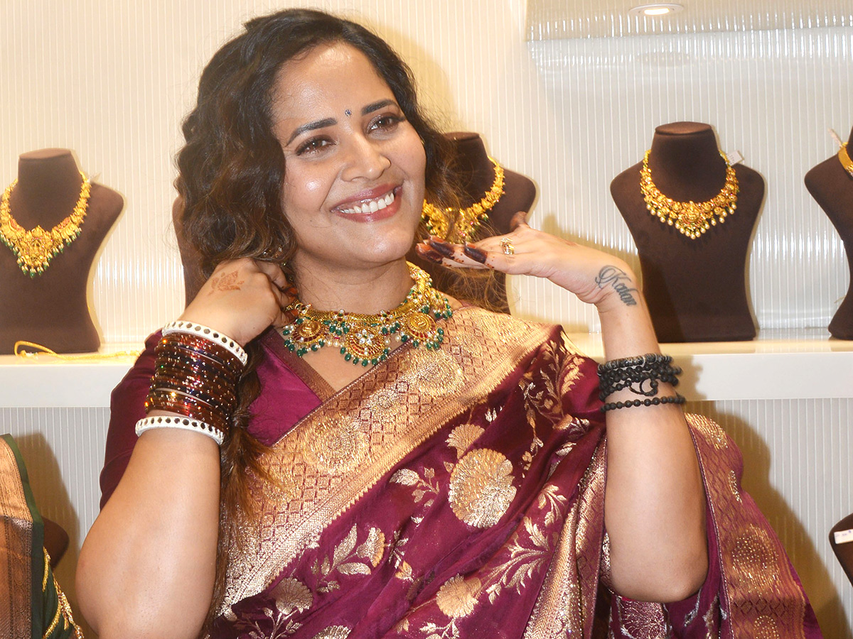 Tollywood_20Actress_20Anasuya_20Bharadwaj_20In_20Suryapet_20Photos__20_2816_29.jpg 16