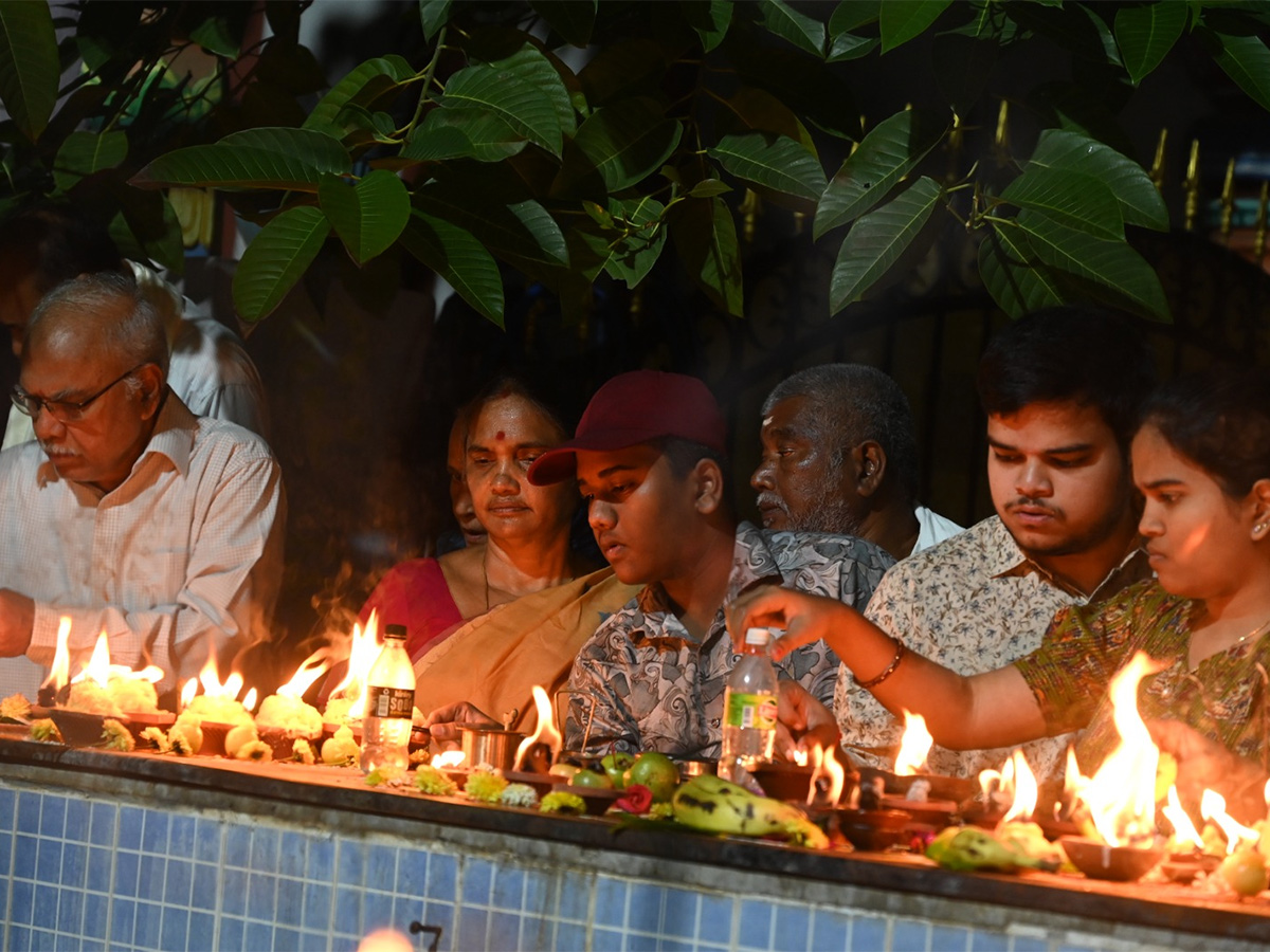 kartik_20purnima_202025_20celebrations_20photos__20_282_29.jpg 2