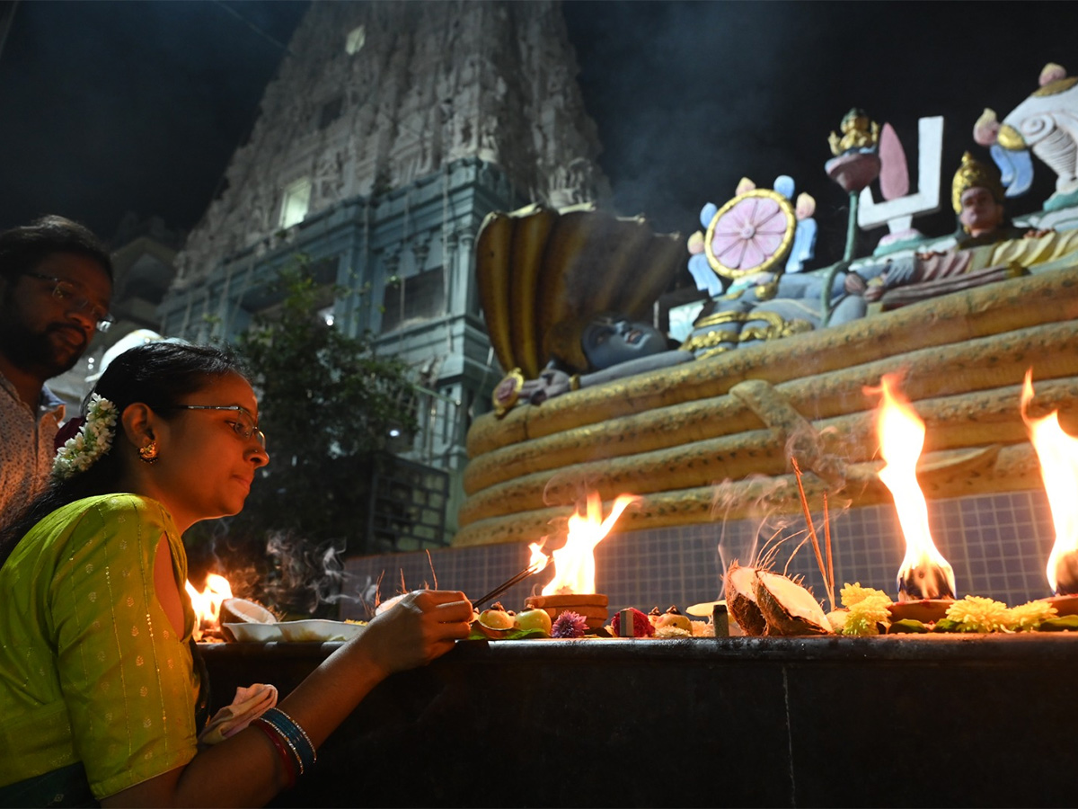 kartik_20purnima_202025_20celebrations_20photos__20_285_29.jpg 5