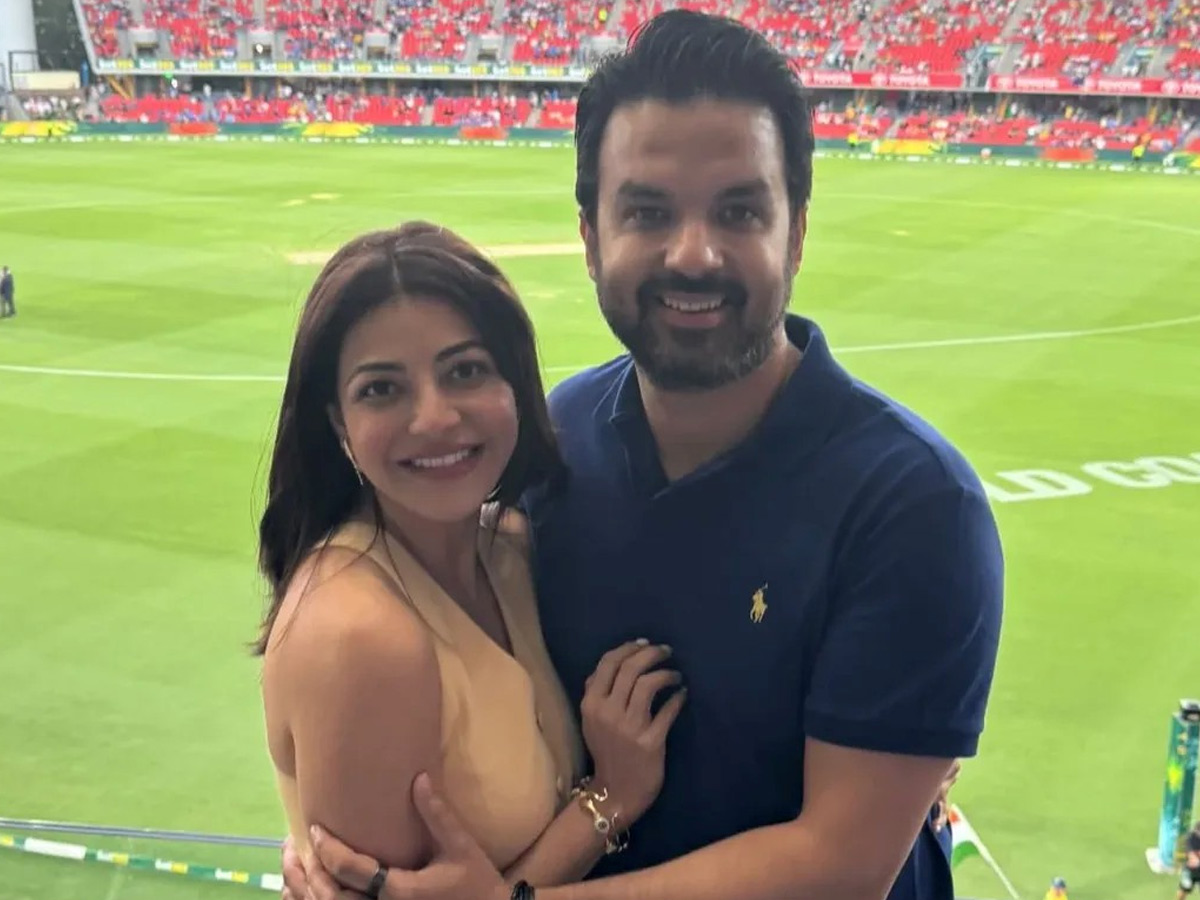 Kajal_20Aggarwal_20with_20Her_20Husband_20During_20India_20vs_20Australia_204Th_20T20_20Photos_20_286_29.jpg 1