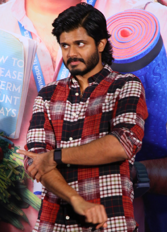 Santanaprapthirasthu_20movie_20trailer_20launch12.jpg 13