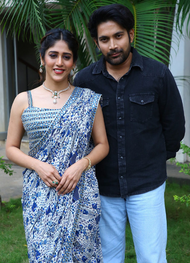 Santanaprapthirasthu_20movie_20trailer_20launch14.jpg 15