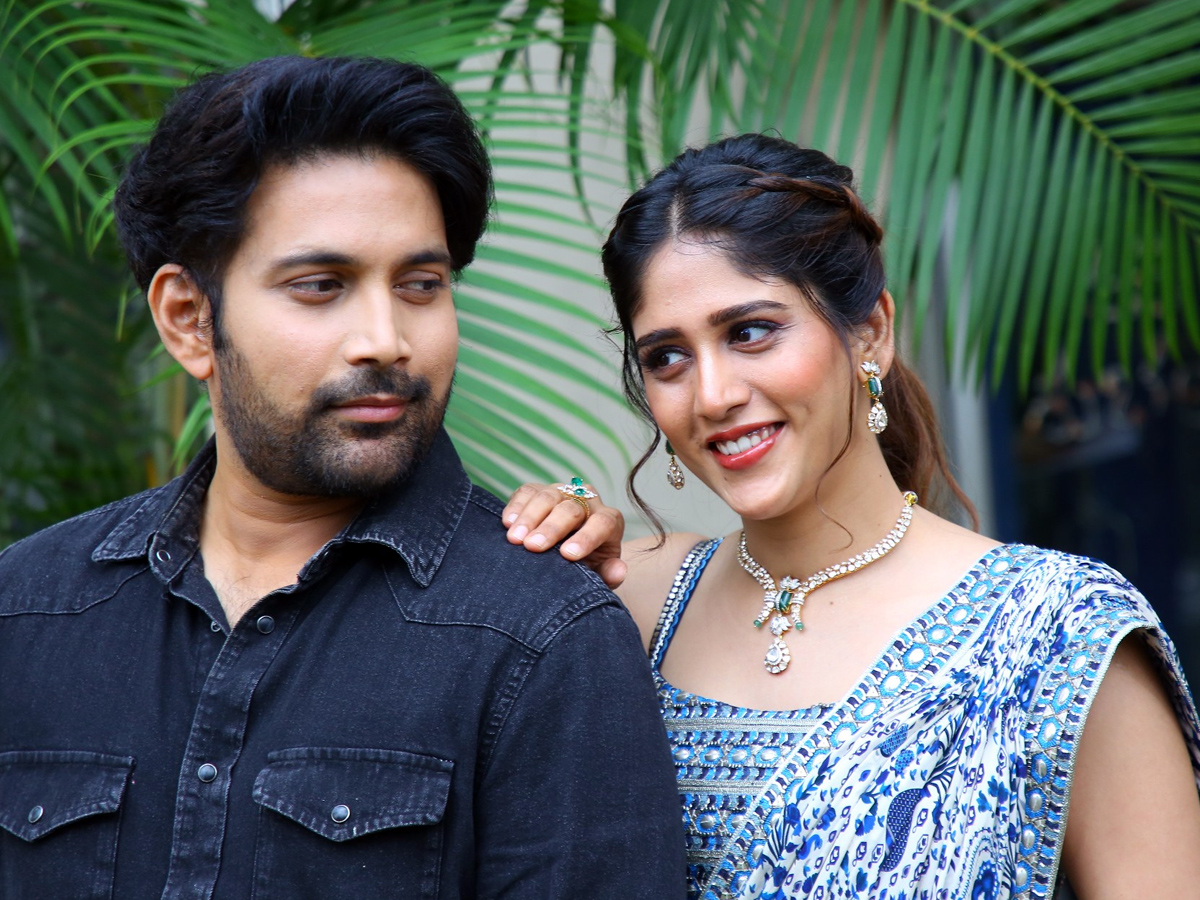 Santanaprapthirasthu_20movie_20trailer_20launch3.jpg 4
