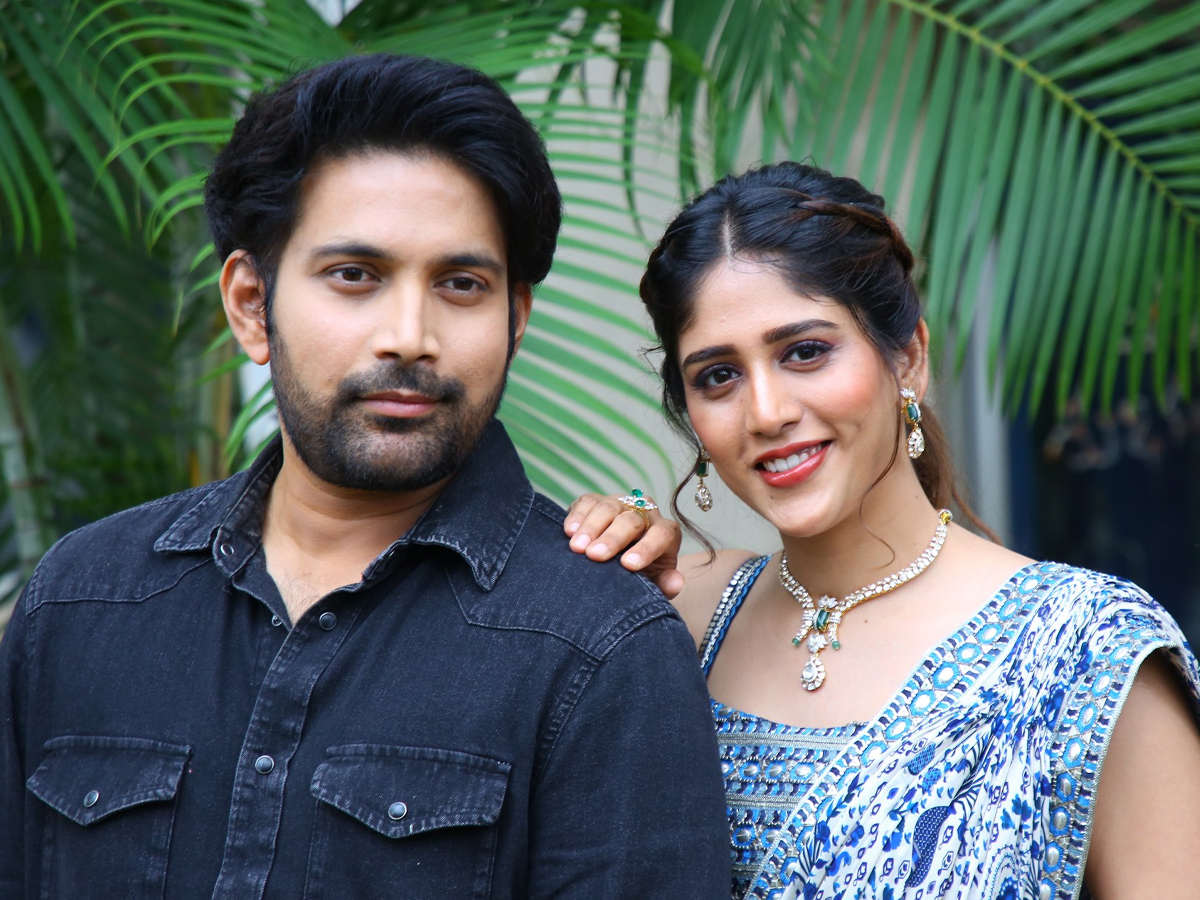 Santanaprapthirasthu_20movie_20trailer_20launch4.jpg 6