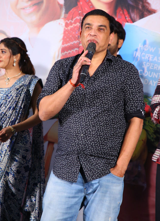 Santanaprapthirasthu_20movie_20trailer_20launch7.jpg 8