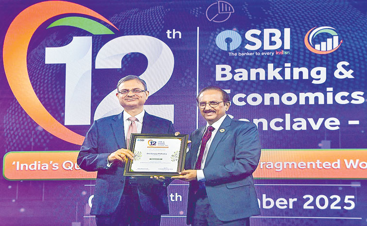 SANJAY-MALHOTRA-SREENIVASUL.jpg