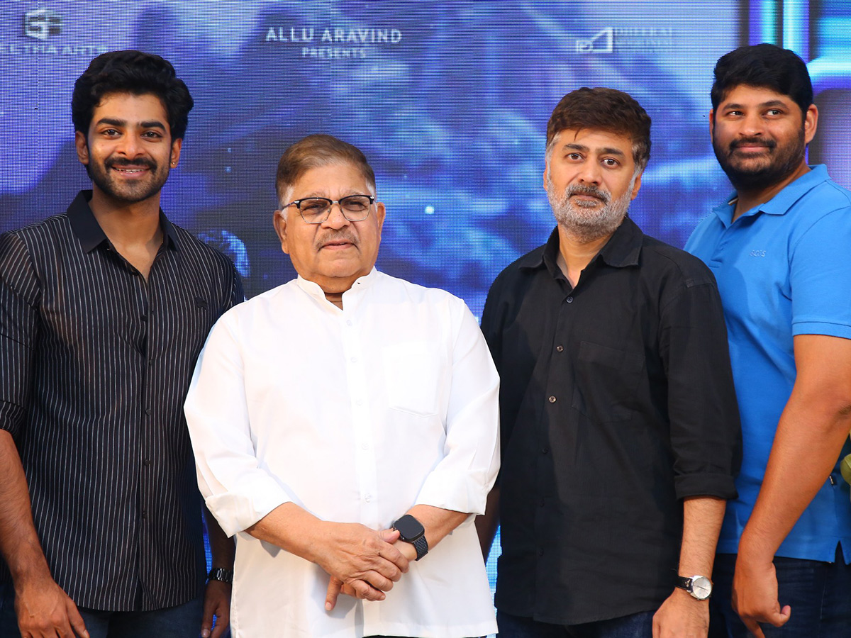 The_20Girlfriend_20Movie_20Team_20Joyful_20Success_20Celebrations__20_285_29.jpg 5