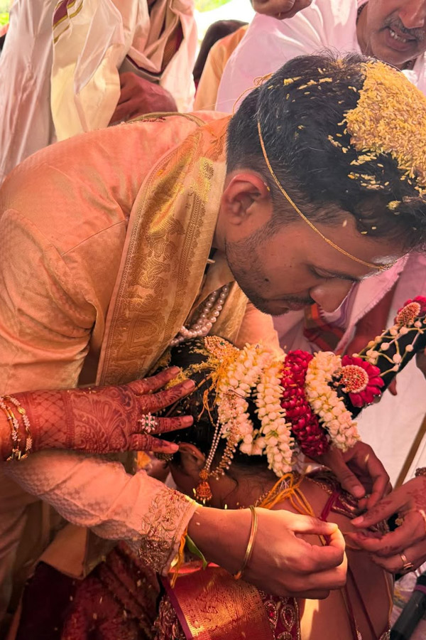 Tv_20Actress_20Deepthi_20Manne_20wedding_20Photos_20_2816_29.jpg 17