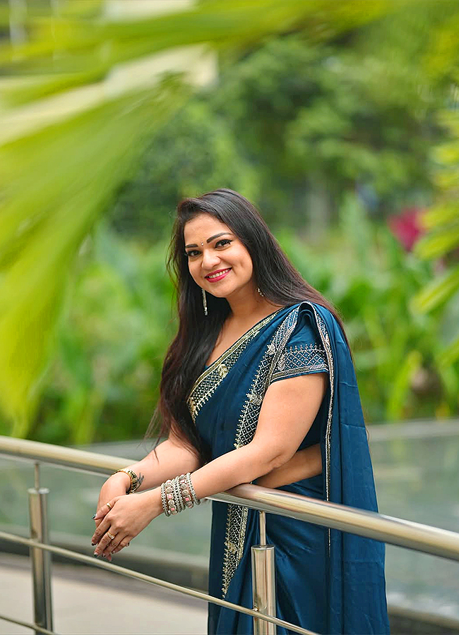Bigg_20Boss_20Ashwini_20Sree_20HD_20Photos__20_2818_29.jpg 18