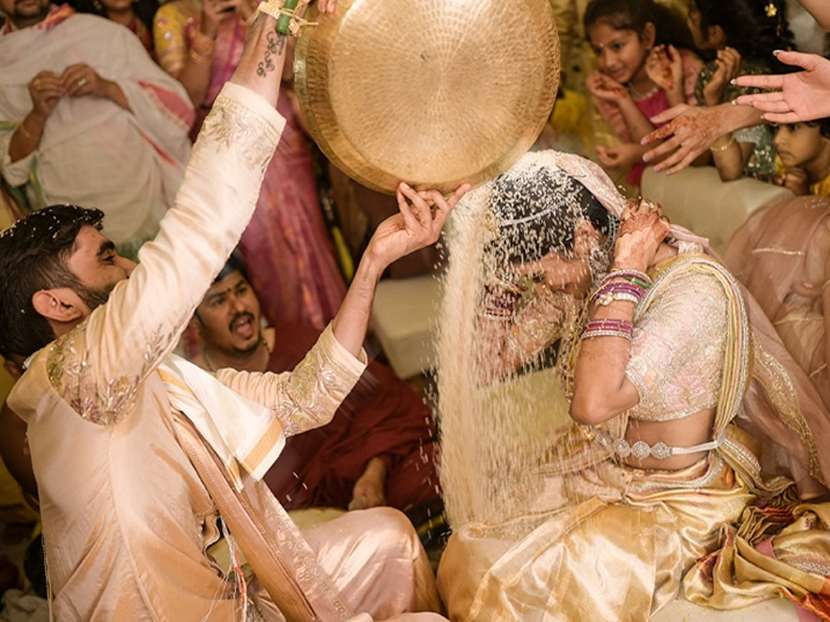Kidambi_20Srikanth_20Shravya_20Varma_20Wedding_20Anniversary_20SPecial_20Photos_20_2817_29.jpg 18