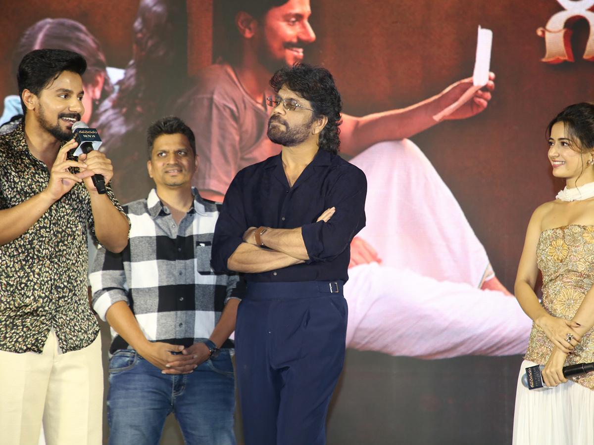 Gatha_20Vaibhavam_20Pre_20Release_20Event_20Photos__20_2816_29.jpg 16
