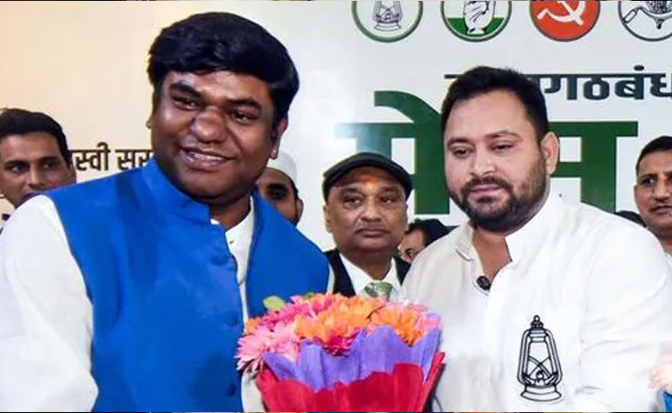 yadav.jpg