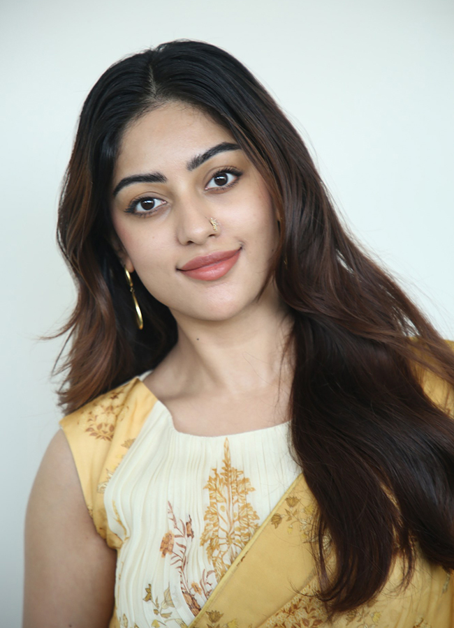 Tollywood_20Actress_20Anu_20Emmanuel_20In_20The_20Girlfriend_20Movie__20_2811_29.jpg 11