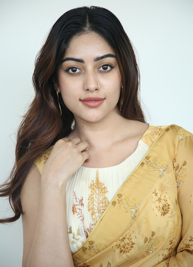 Tollywood_20Actress_20Anu_20Emmanuel_20In_20The_20Girlfriend_20Movie__20_289_29.jpg 9