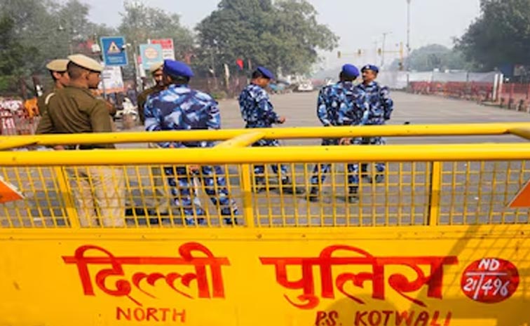 Another-Blast-Near-Delhi-Ra.jpg