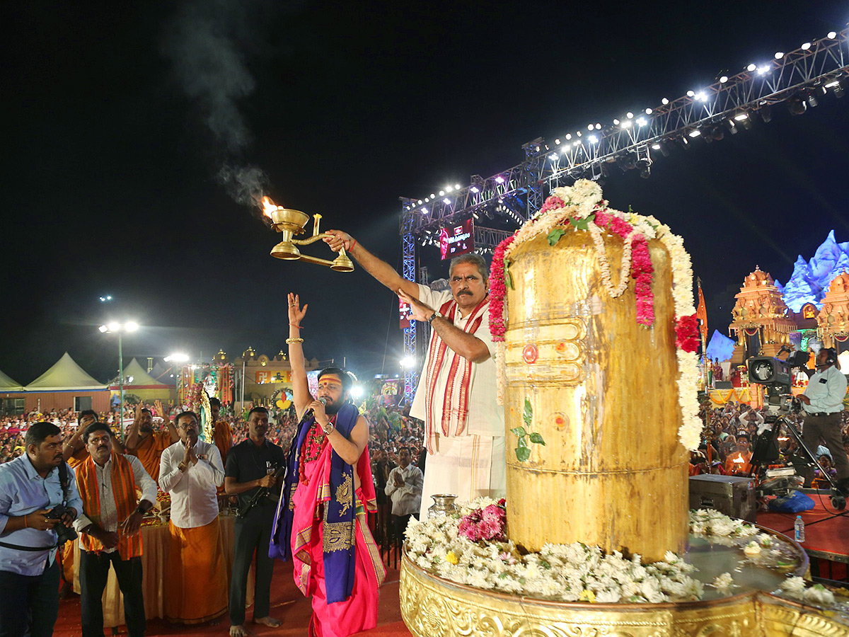 Koti_20Deepotsavam_202025_20in_20Hyderabad_20Photos__20_2820_29.jpg 20