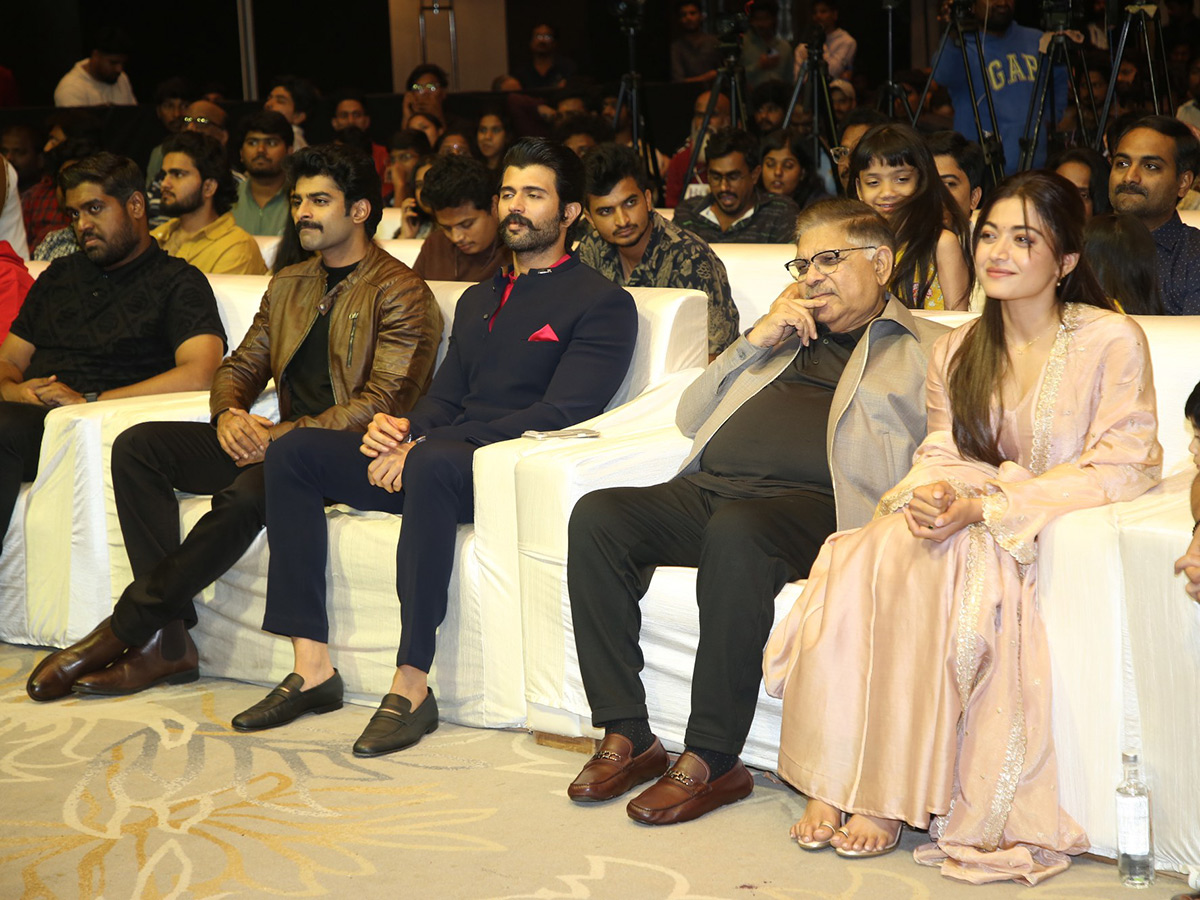 Rashmika_20Mandanna_20The_20Girlfriend_20Movie_20Success_20Meet_20Photos-_20_2826_29.jpg 26