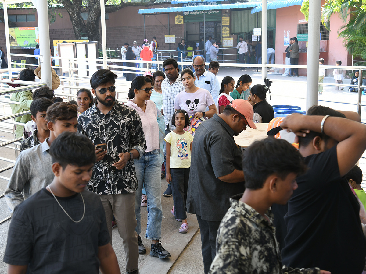 Happy_20Childrens_20Day_20_20_20Nehru_20Zoological_20Park_20Hyderabad__20_287_29.jpg 7