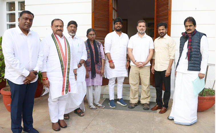 naveen_rahul1.jpg
