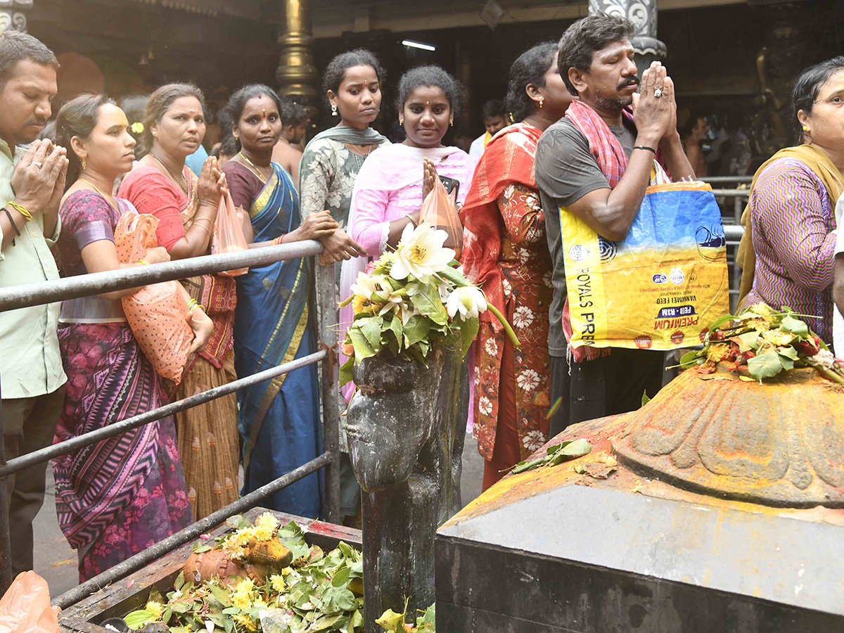 Karthika_20Masam_20_20Karthika_20Somavaram_202025_20Photos__20_2828_29.jpg 28