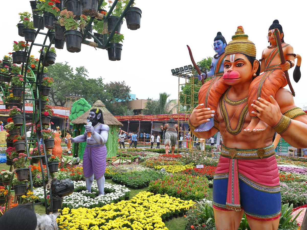 New_20garden_20in_20tirumala20.jpg 21